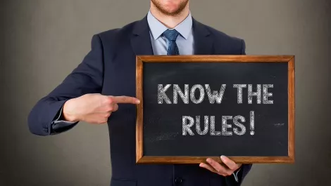 Court rules retail chain must pay employees for all hours worked